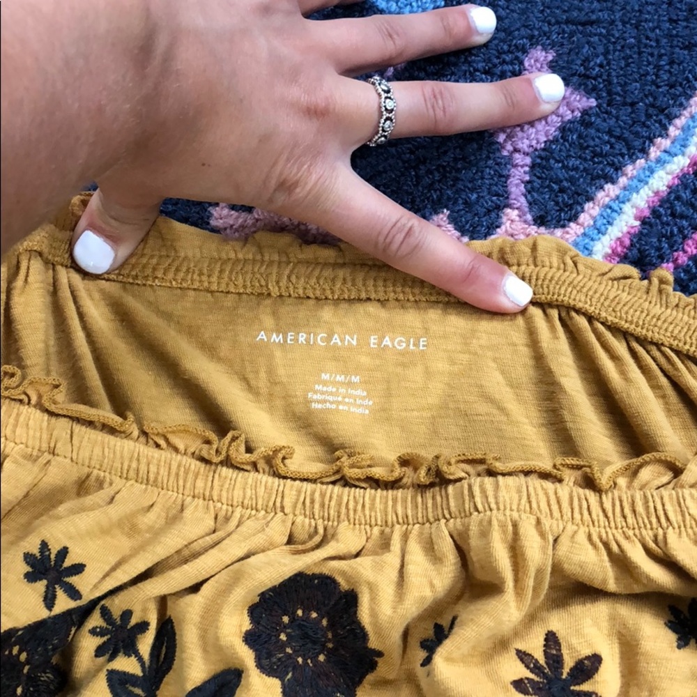 Embroidered Ruffle Crop Top - Picture 5 of 8